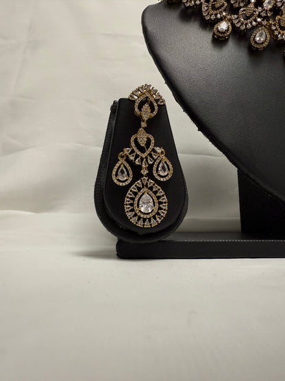 Gold Party Necklace 21