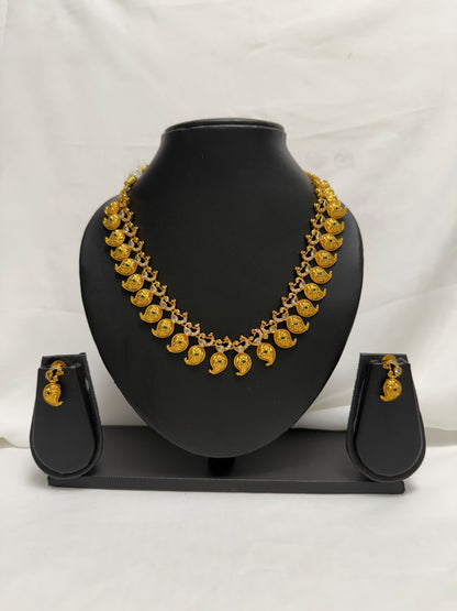 Gold Traditional Necklace 46