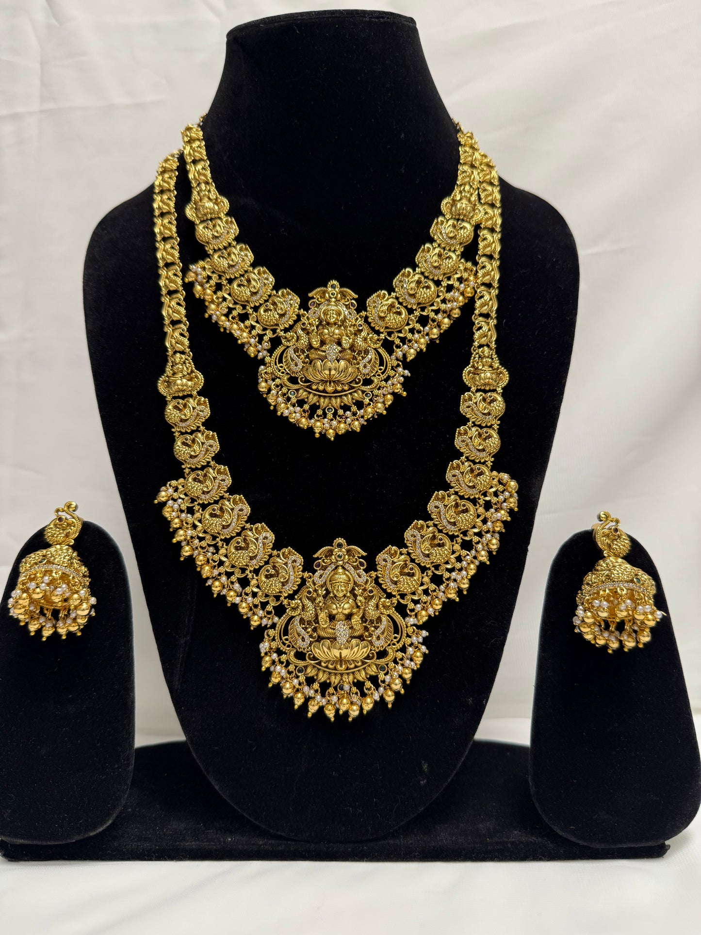 Gold Traditional Necklace 51