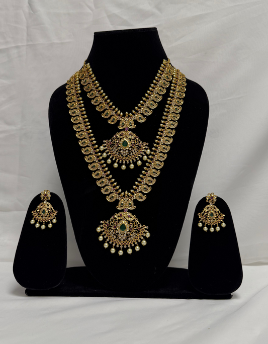 Gold Traditional Necklace 92