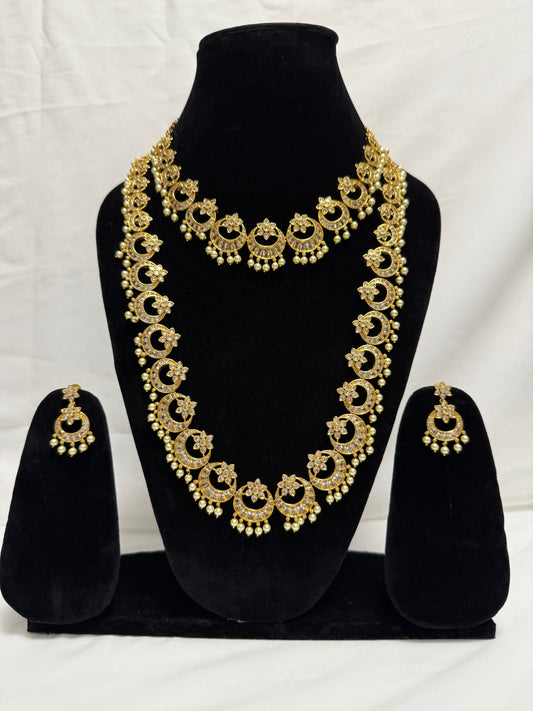 Gold Traditional Necklace 124