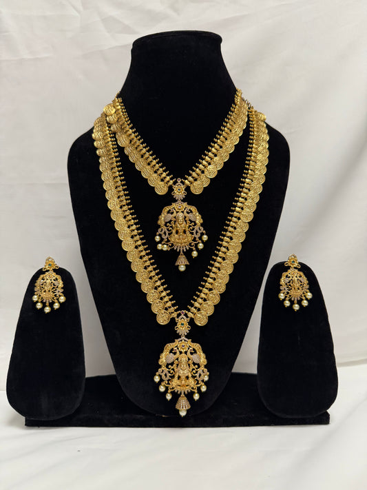 Gold Traditional Necklace 134