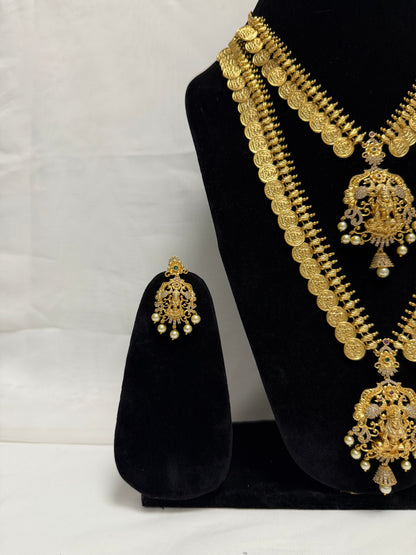 Gold Traditional Necklace 134