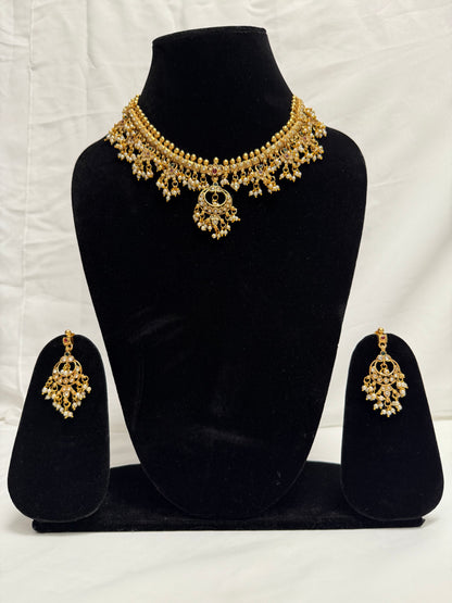 Gold Traditional Necklace 72