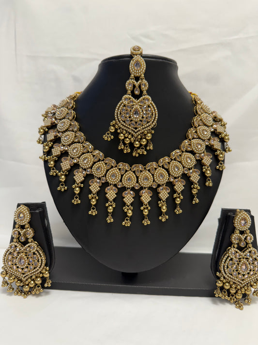 Gold Party Necklace 184