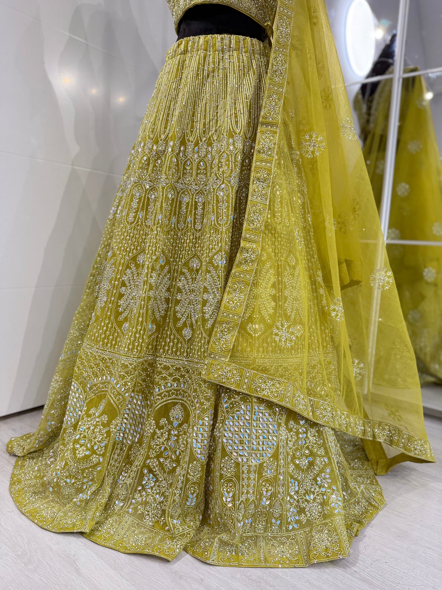 Royal Radiance Fully Stitched Lehenga