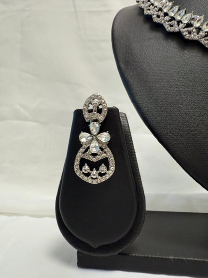 Silver Party Necklace 209