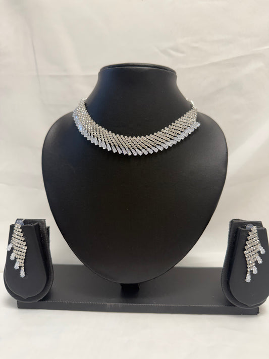 Silver Party Necklace 189