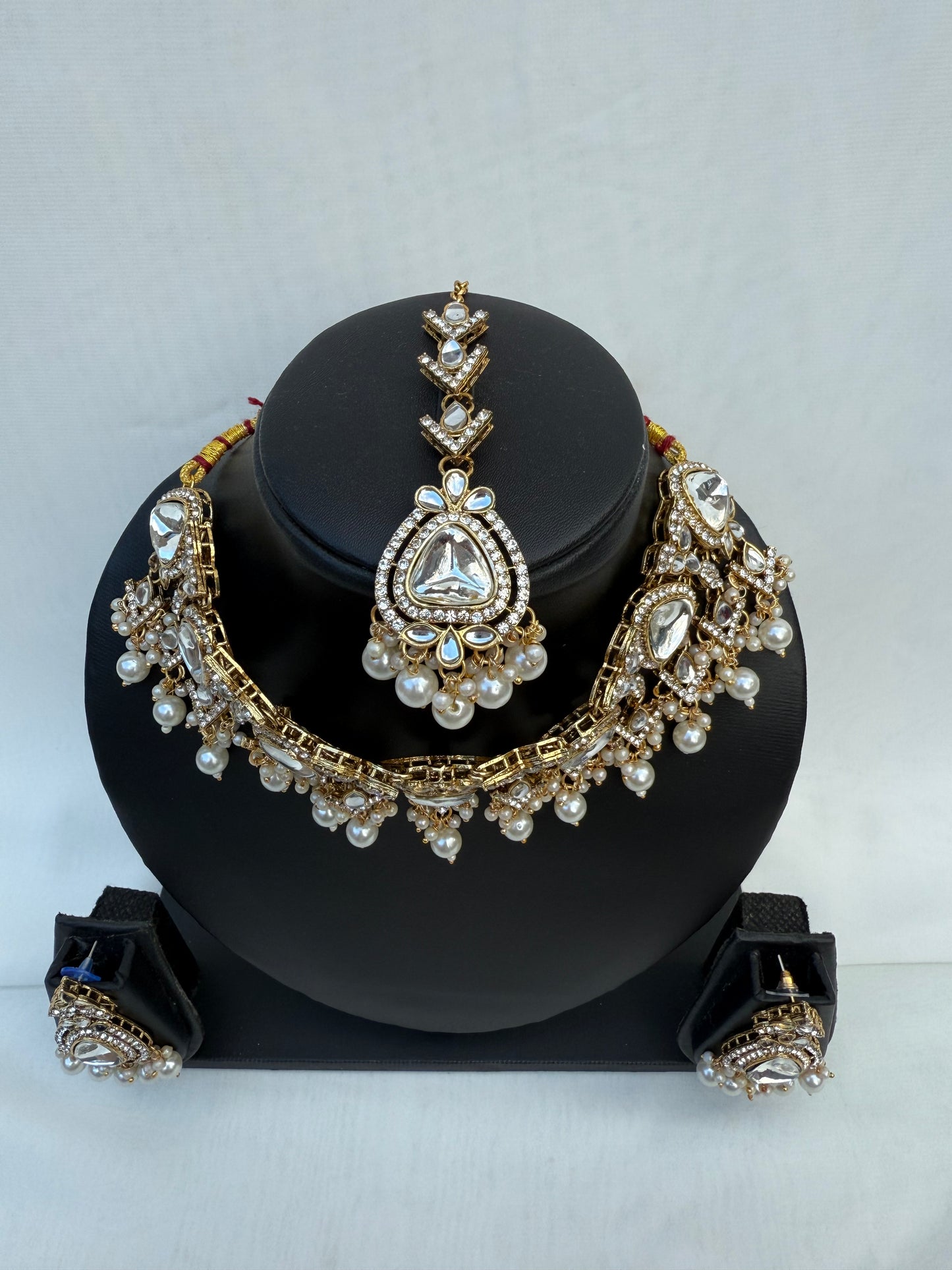 Gold Party Necklace 216