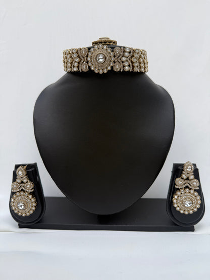 Gold Party Chocker 217