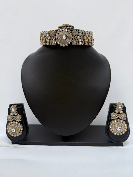 Gold Party Chocker 217