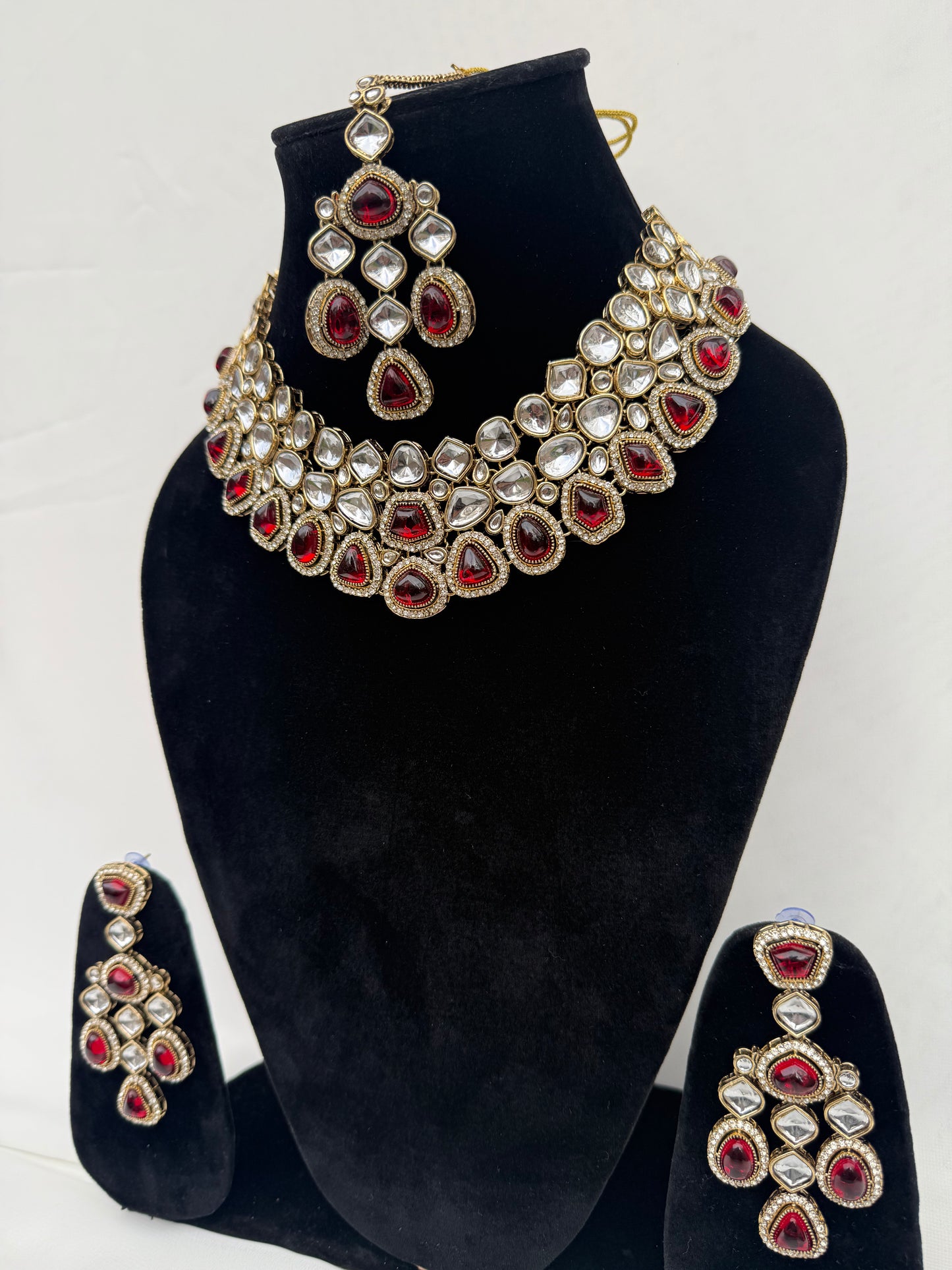 Red Party Necklace 221