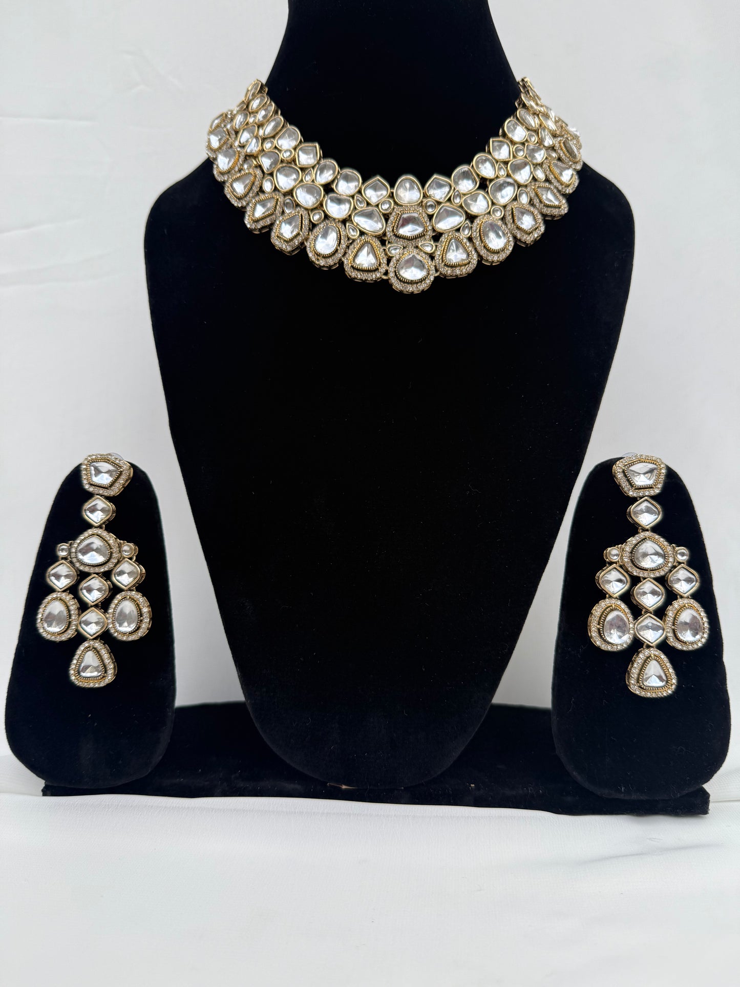 Gold Party Necklace 223