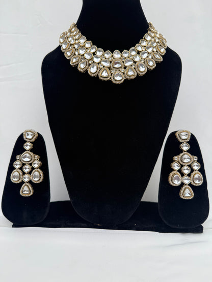 Gold Party Necklace 223