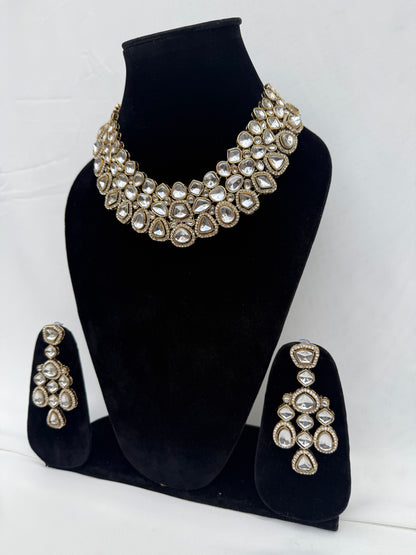 Gold Party Necklace 223