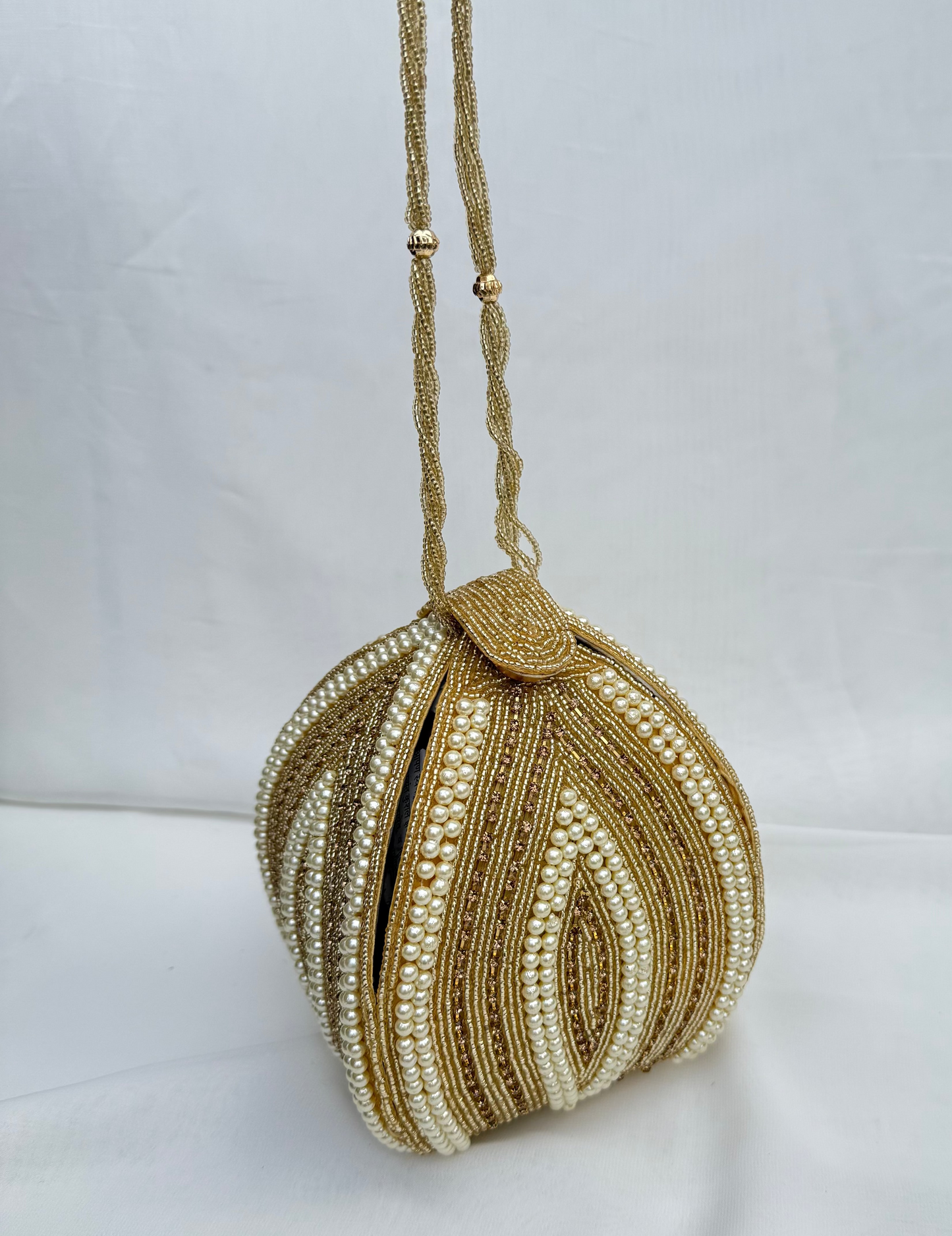 SkyDancer Potli Bag
