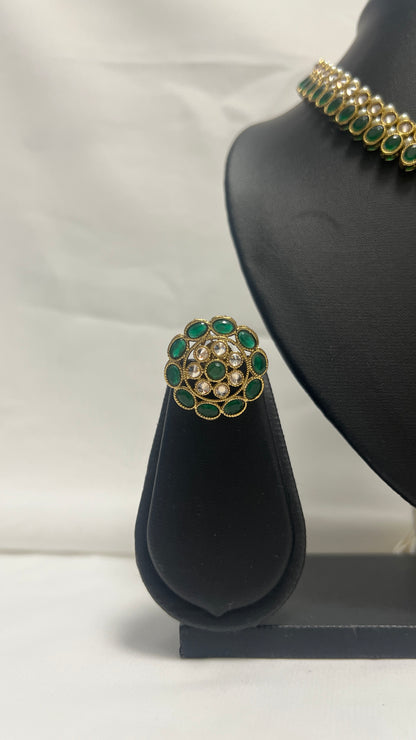 Green Party Necklace 95