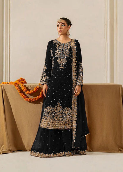 Mahira Sharara Shiny Black