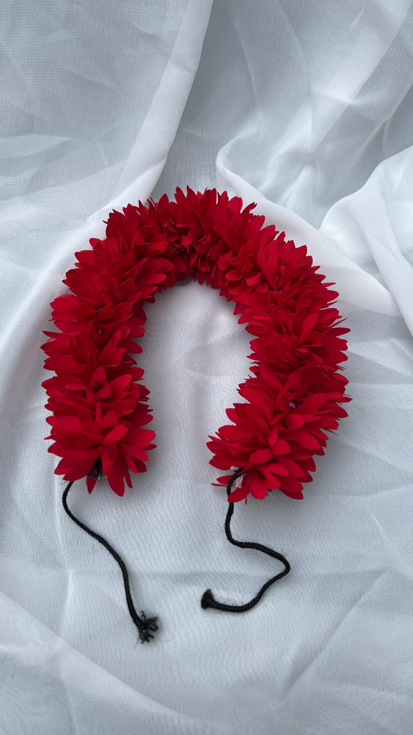 Red Jasmin Hair Garland