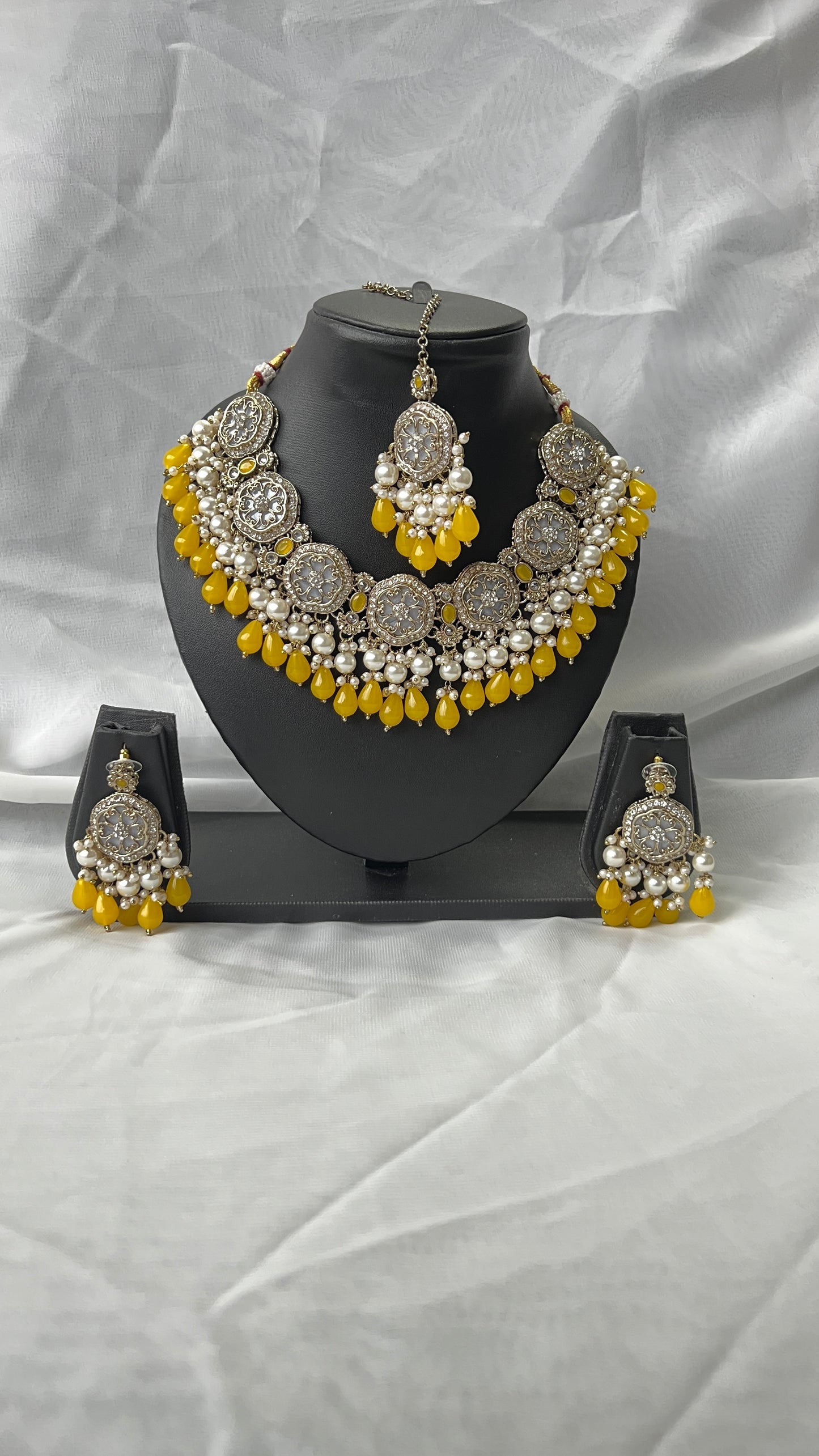 Party Jewellery Yellow