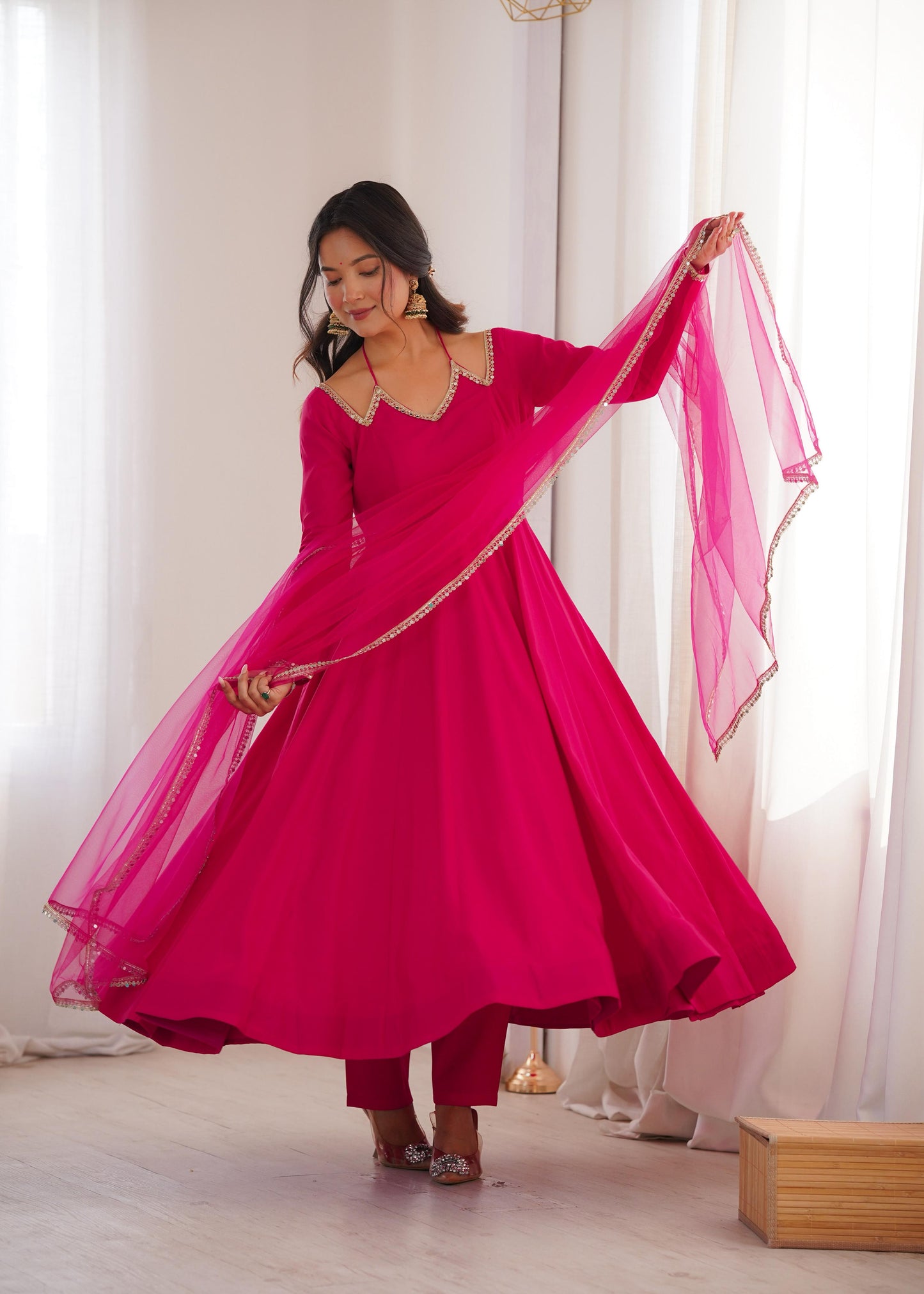 Ami Anarkali Rose