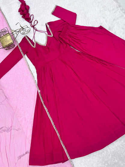 Ami Anarkali Rose