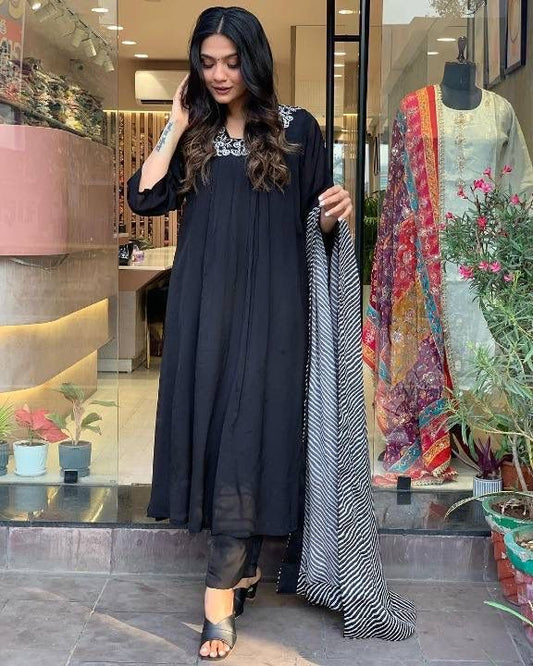 Suri Kurti Set Black