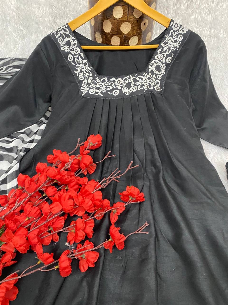 Suri Kurti Set Black