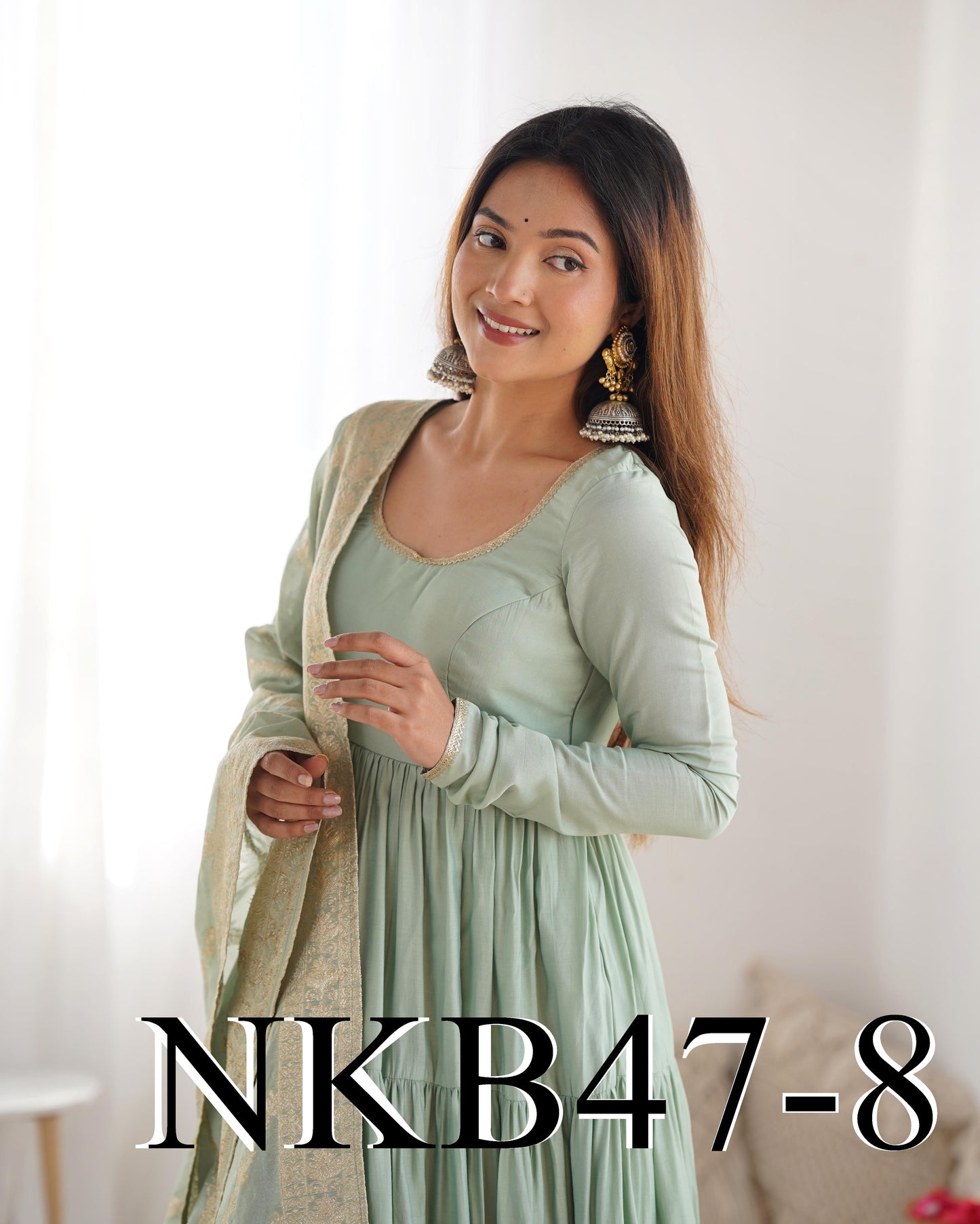 Inaaya Anarkali