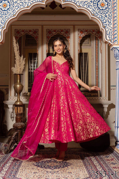 Tara Anarkali Red