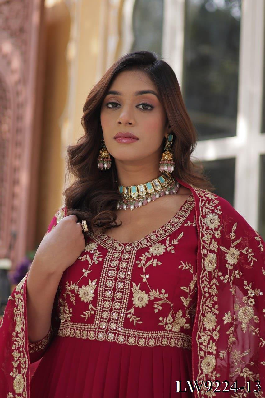Nyra Anarkali