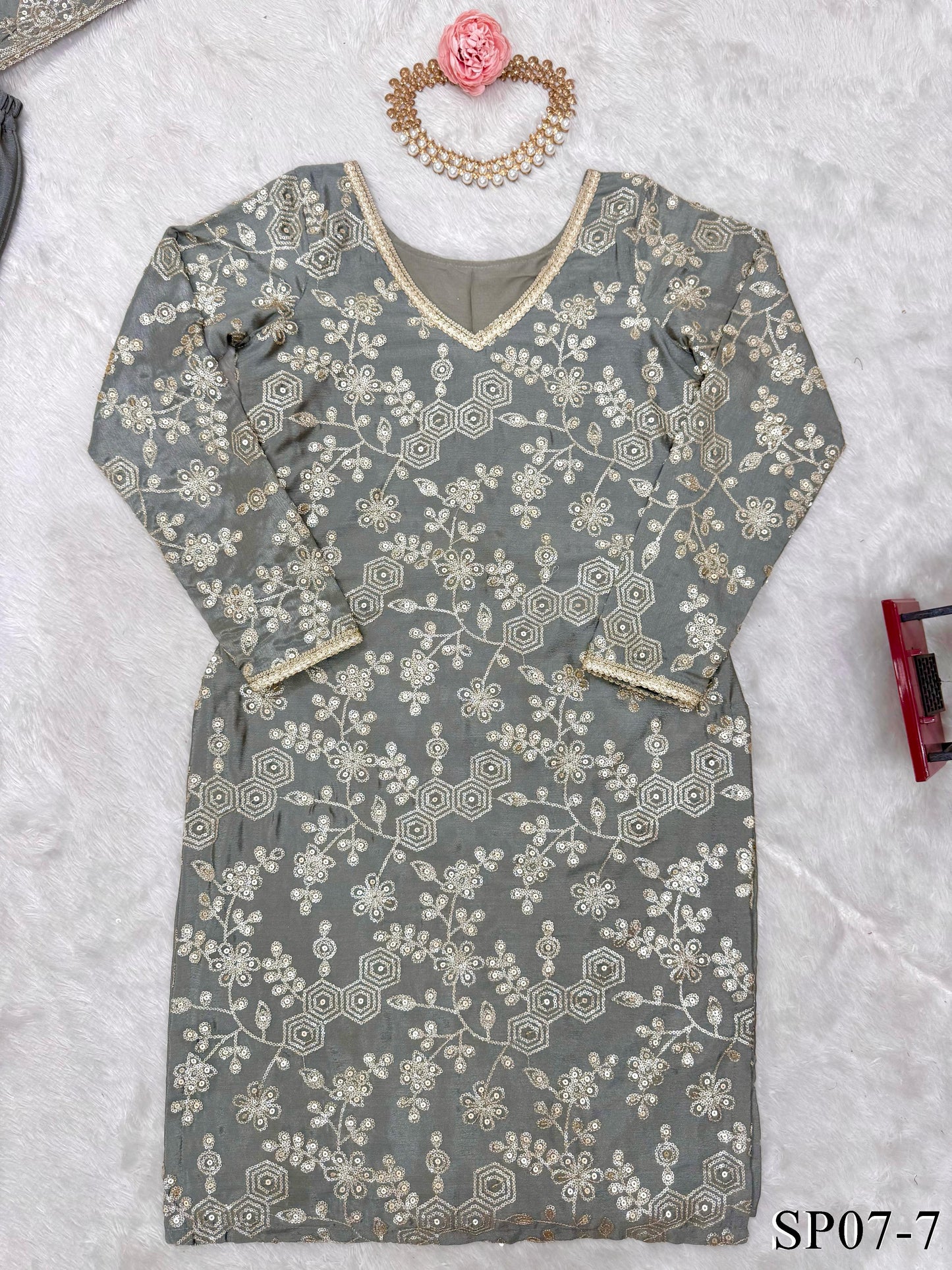 Kira Sharara Grey