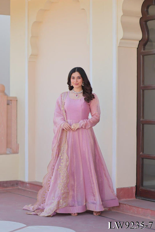 Chand Anarkali Rose