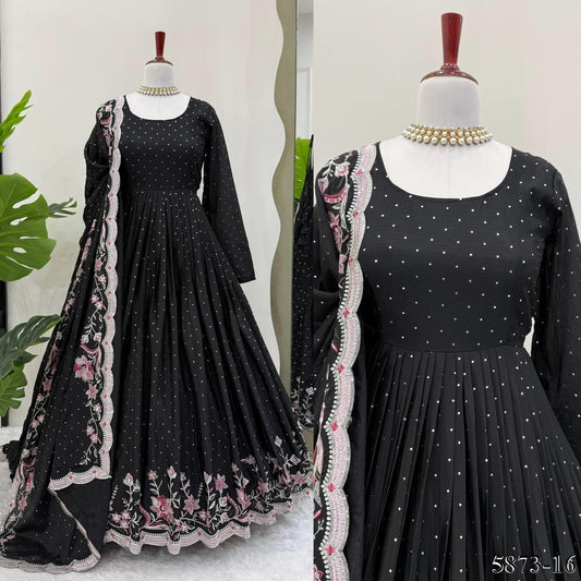 Ira Anarkali Black