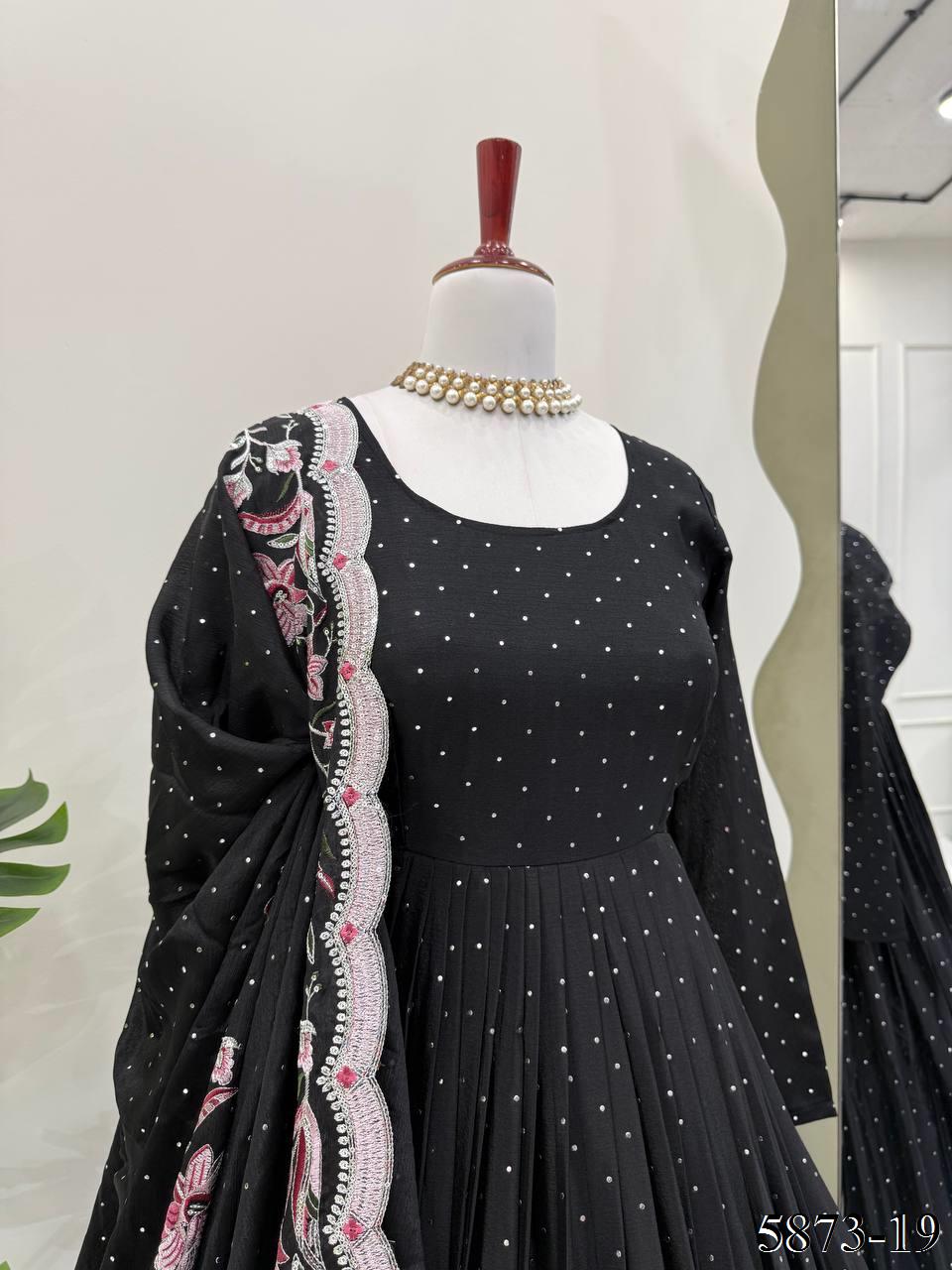 Ira Anarkali Black