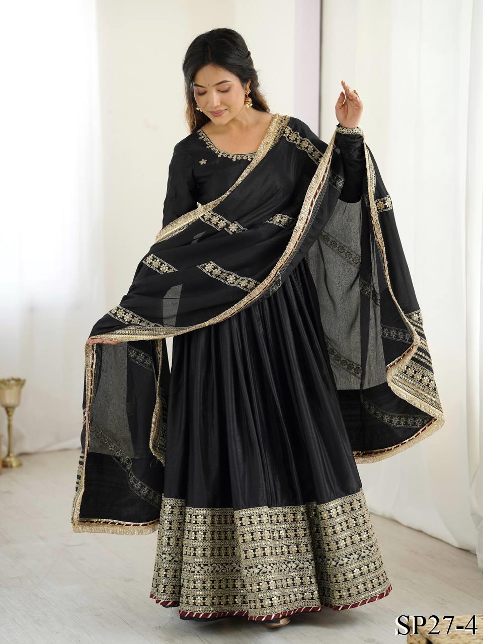 Zoya Anarkali Black
