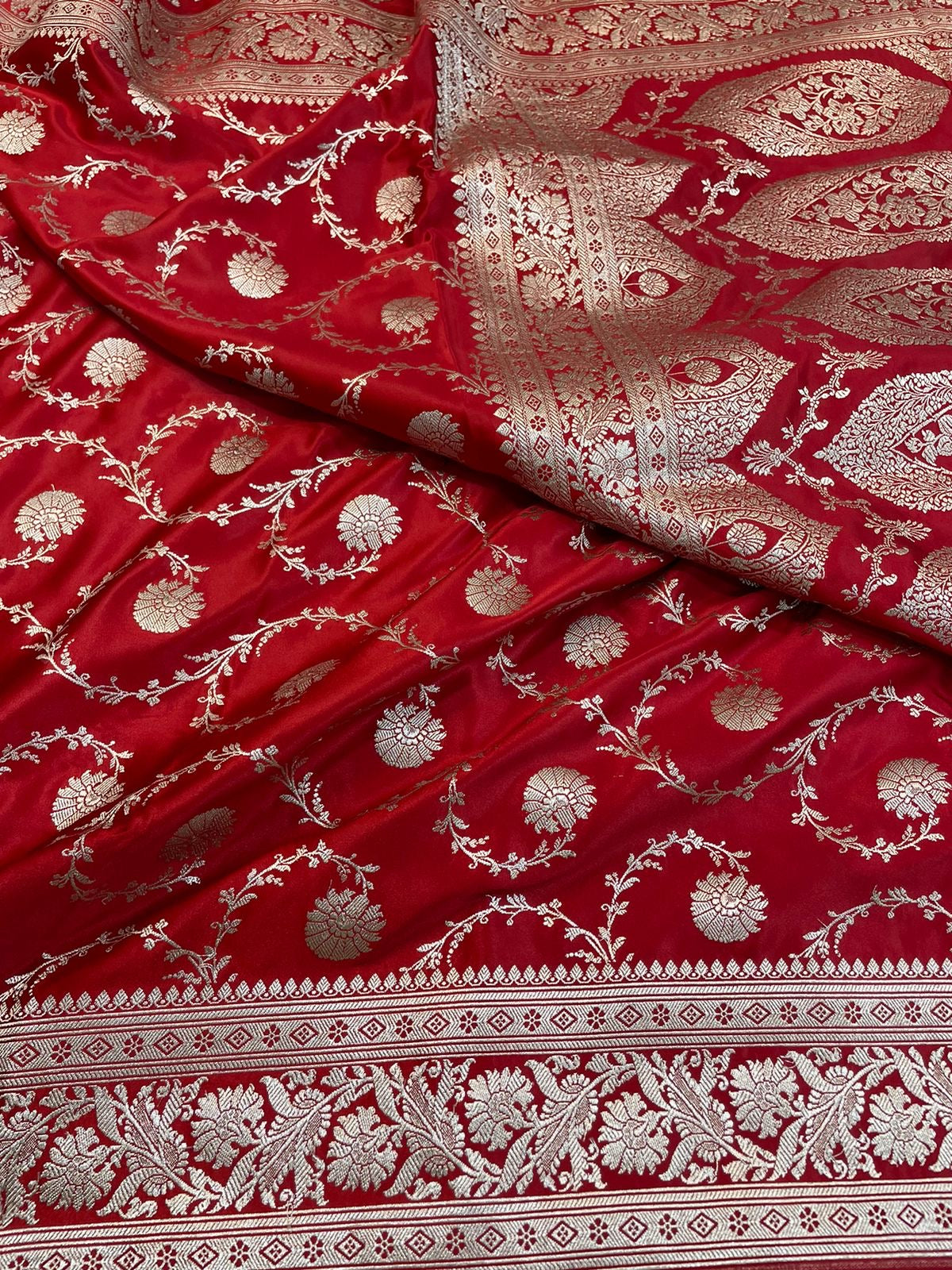 Banarasi Semi Silk Saree Red
