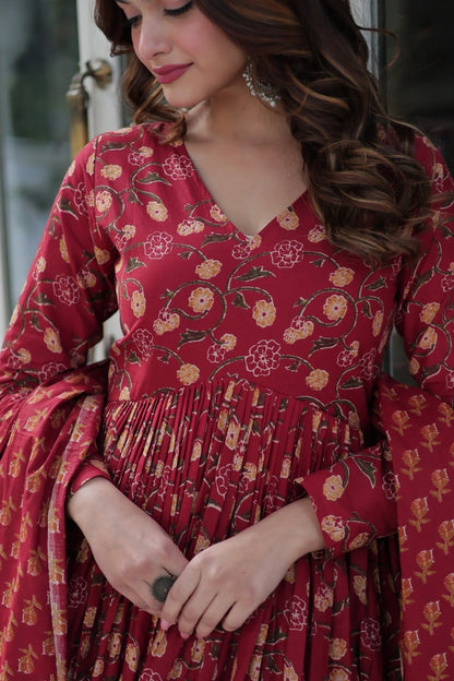 Sajda Anarkali