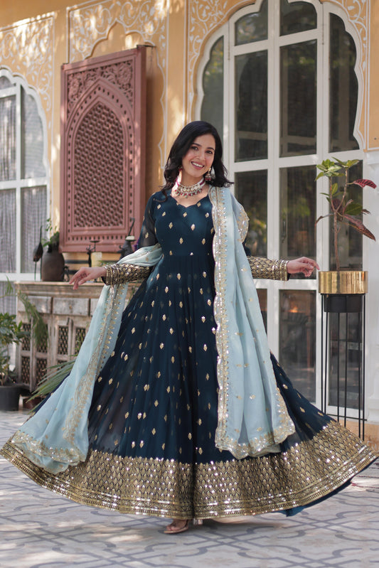 Lumi Anarkali